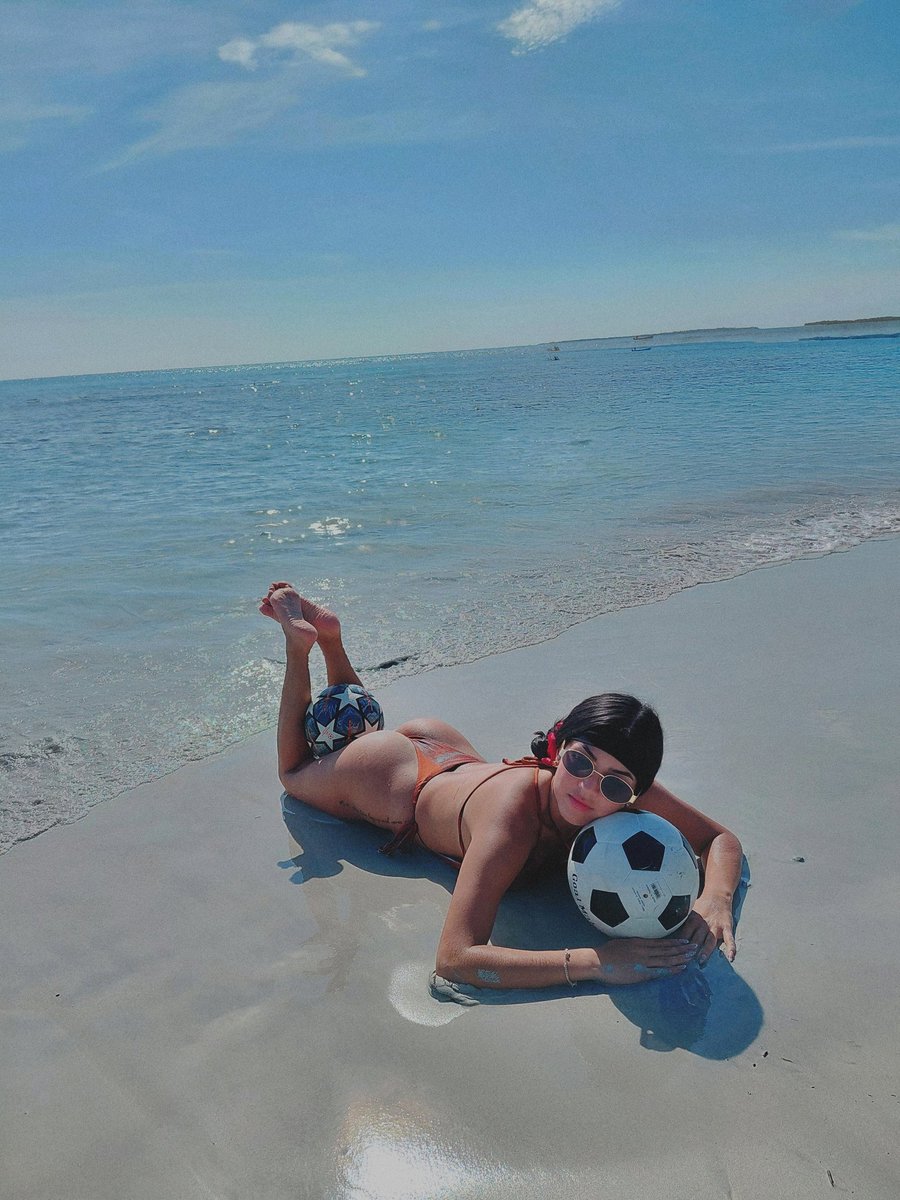 Chaina_ross's tweet image. Holaa, alguien por aquí?  instagram.com/ydrc_?igsh=MWh…