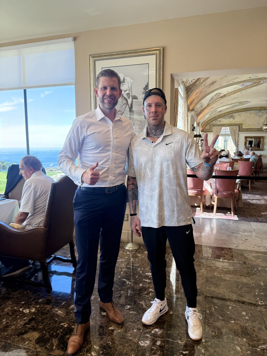 IAMTOMMACDONALD's tweet image. Just a couple dudes fightin’ the good fight! You can help us out by getting my new song on iTunes: geo.itunes.apple.com/us/album/woke-…