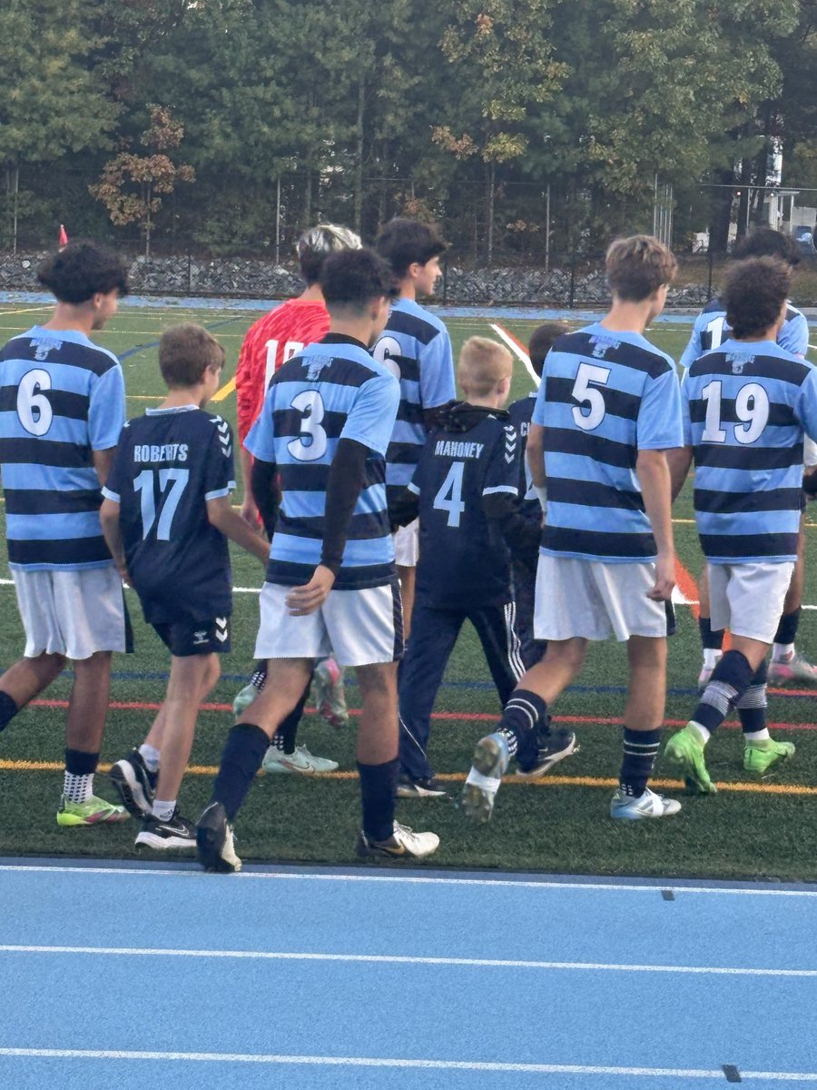 Seekonk Boys Soccer walks out before kickoff with the Seekonk Black Goose u11 Boys team on a great night and big win!