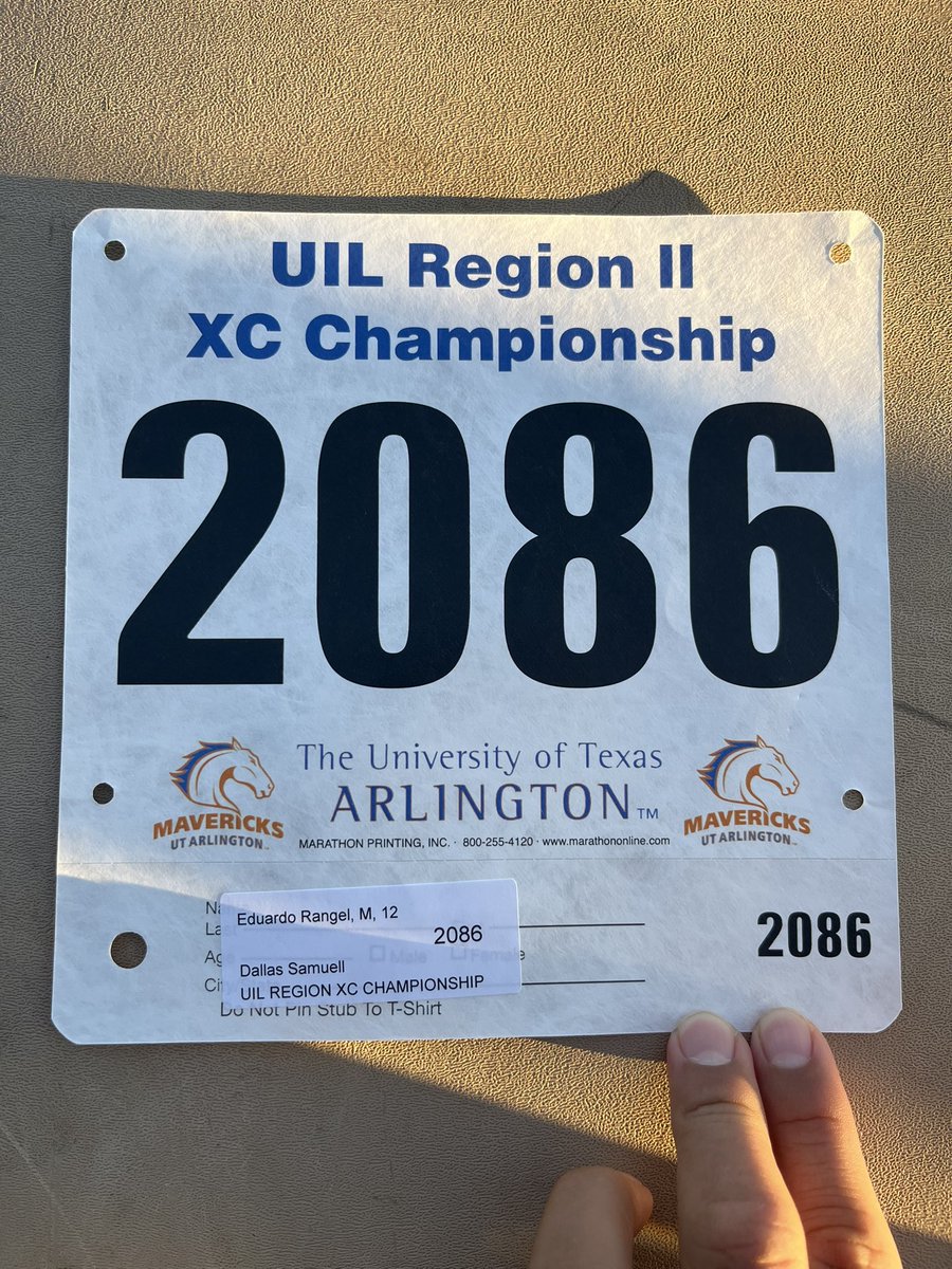 RubyGarzaDISD's tweet image. Congratulations to our @dallasschools @wwsamuell Senior Eduardo Rangel for advancing to the Regional Cross Country Championship! We are super proud of you! 🥳 🏃♂️ @Region1DISD @LauraRubioGarza @IrishLatina09 + Thank you Samuell HS @dallasathletics Coaches Valles & Valles