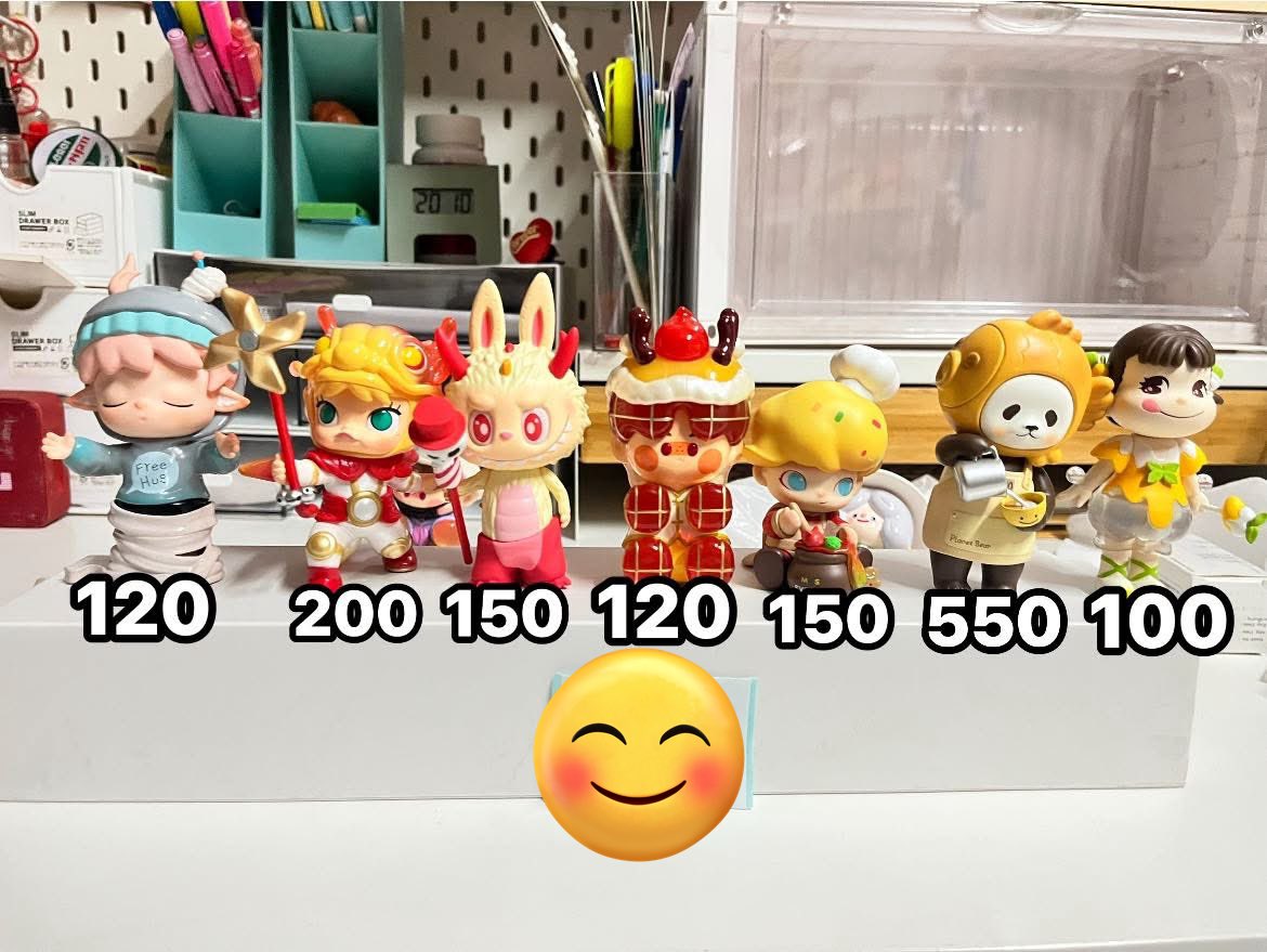 onanap1's tweet photo. ส่งฟรีทุกตัวค่ะ
กล่องการ์ดครบ 
#ตลาดนัดarttoy #ตลาดนัดpopmart https://t.co/ZgFTpXK7k9