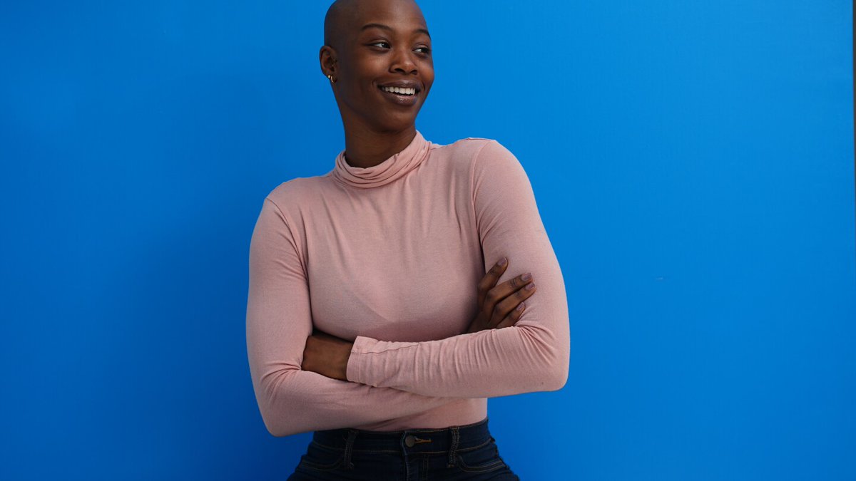 Ancher_News's tweet image. More women are ditching hair to defy beauty norms - finding power, confidence &amp;amp; freedom in baldness. Not loss, choice. from Ancher.ai

#BaldIsBeautiful  #HairFreedom  #StyleRebel