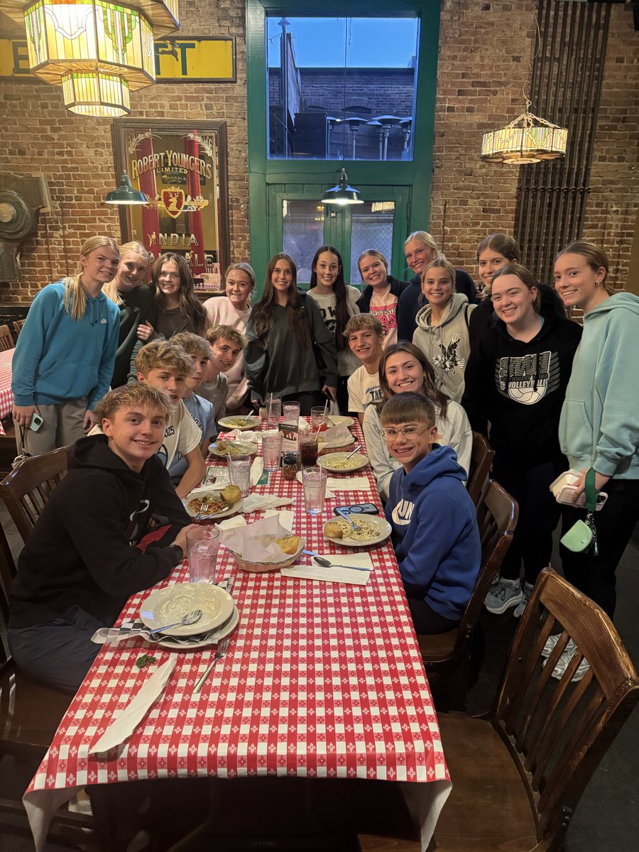 LC Volleyball tweet media