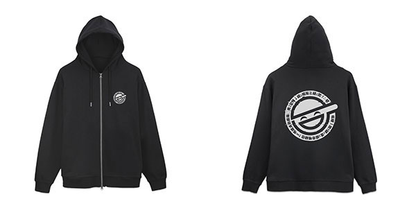AmiAmi_English's tweet photo. 😄Pre-orders open!😄
Ghost in the Shell STAND ALONE COMPLEX The Laughing Man Icon T-shirts (SLATE/WHITE) & Zip Hoodies (BLACK/MIX GRAY) (COSPA)
Order from👉https://t.co/oOlG0Lr02C
#GhostintheShellSTANDALONECOMPLEX #GhostintheShell https://t.co/5NkwPwYdf6