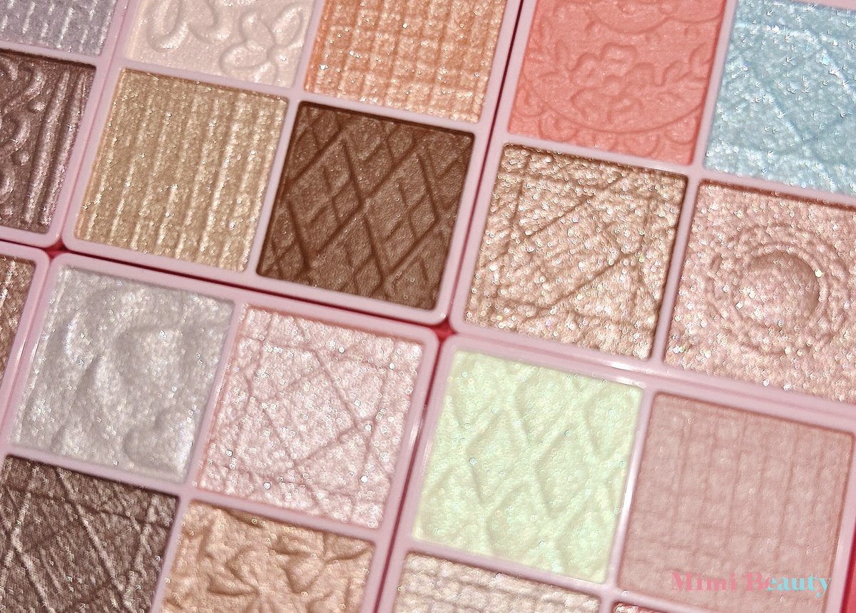 キャンメイク新作速報📣】 なんと32色❗️ 40年分の