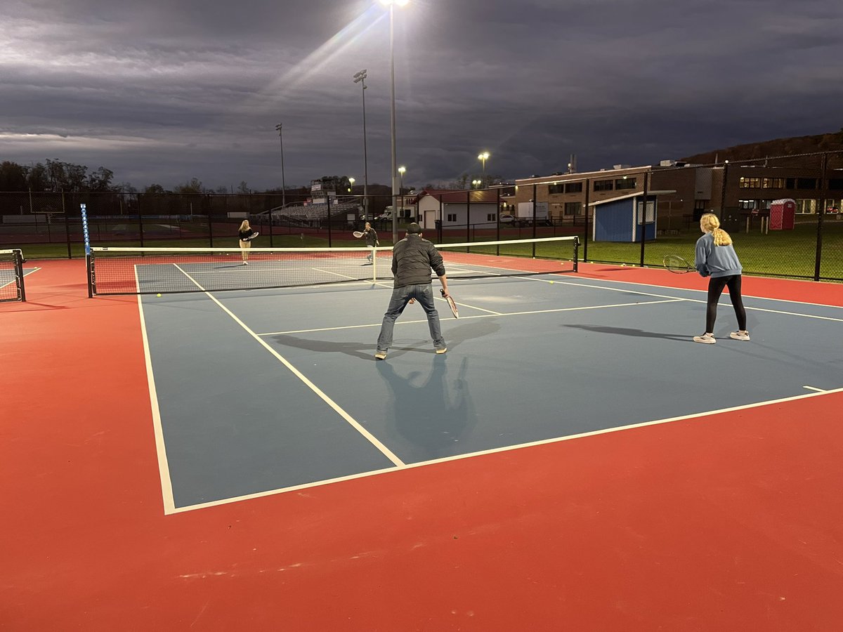 Owego Tennis tweet media