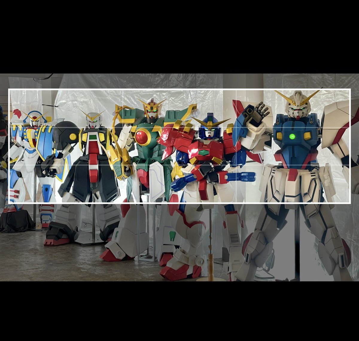 ヘッダーめちゃくちゃカッコよくした