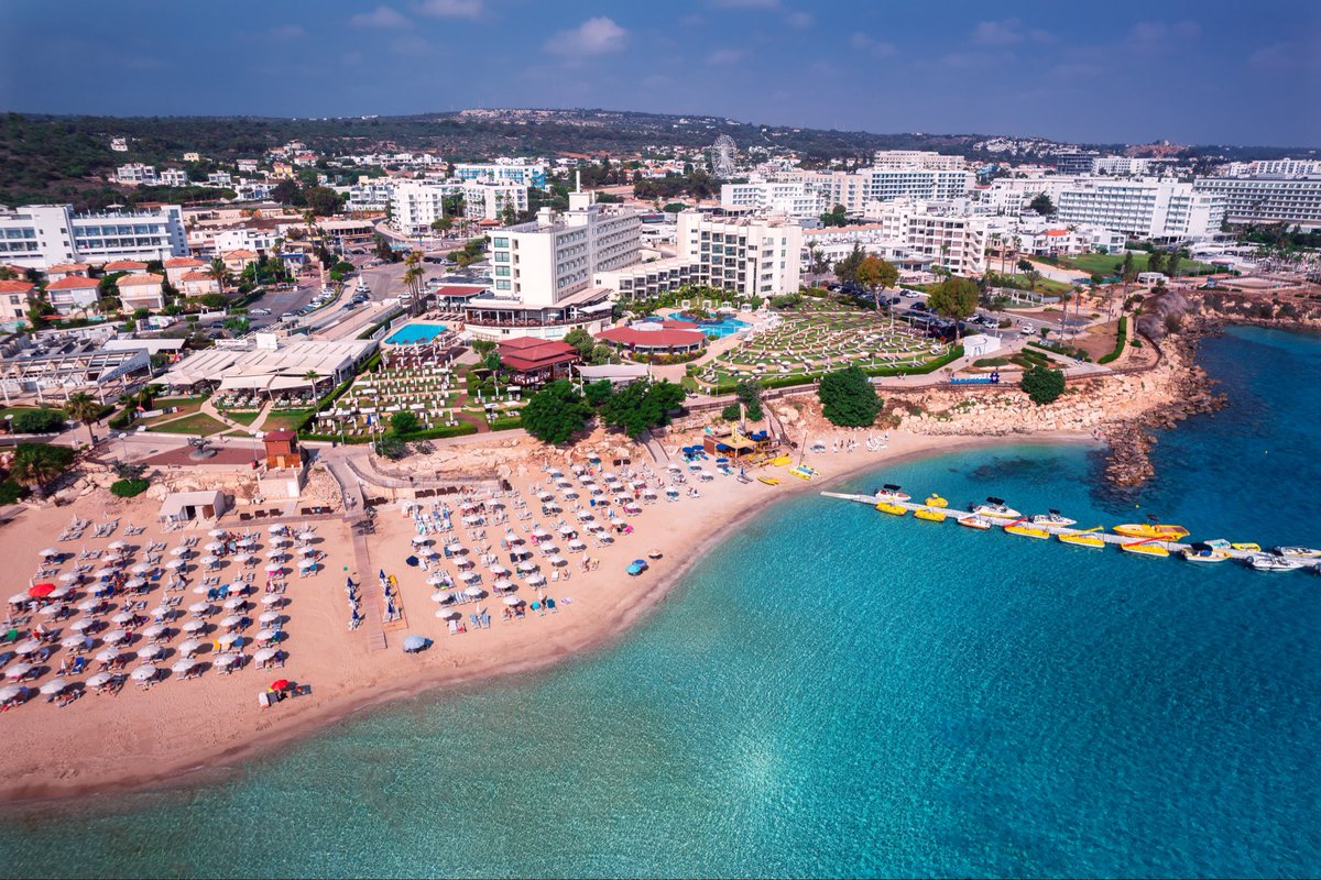 Capo Bay Hotel tweet media