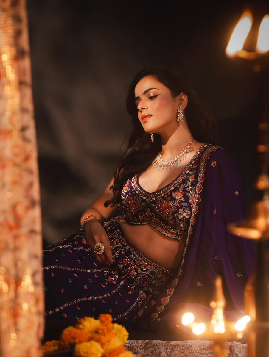 InstaLink_Hub's tweet photo. Kriti Garg 💜

#KritiGarg
🧵: 1/2 https://t.co/4jipwmnYf4