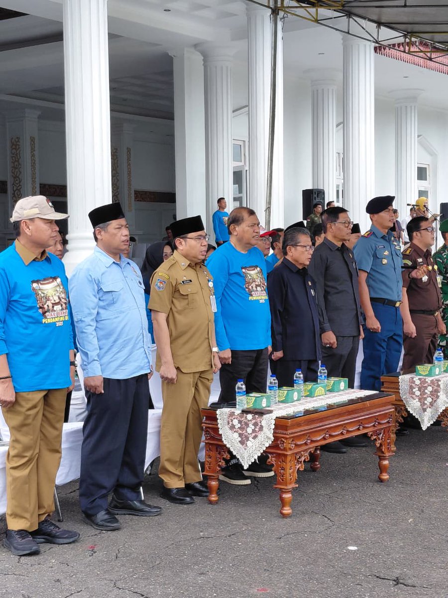 Peringatan hari Bhakti pendamping desa, dipusatkan di provinsi Bengkulu, dengan thema Dari bumi merah putih, kita bangun desa, bangun Indonesia, desa terdepan untuk Indonesia

#HariBhaktiPendampingDesa
#TPPBerkelanjutan

<a href="/prabowo/">Prabowo Subianto</a>
<a href="/YandriSusanto27/">Yandri Susanto</a>
<a href="/ArizaPatria/">Ariza Patria</a>