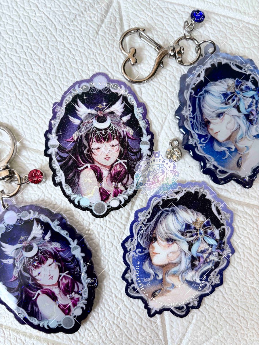 ooisithaa's tweet image. Acrylic photo products for #CF21 #comifuro21 📸
Colors might be different irl due to lightning! 

Detail and information on each item below ~ 🌸