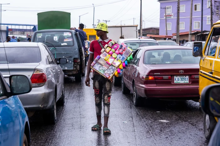 CoolFMPH's tweet photo. If you could delete one struggle from adult life, which would go first; rent, heartbreak, or traffic? 🏠💔🚗
🎤🎙️ #OpenUpTuesday with @ThisiSpaceman & @HoneyOjukwu #GMNS https://t.co/ldpU1tdi7E