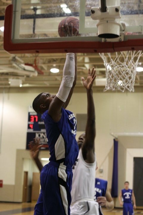 MiddlesexMagic's tweet image. Magic alum Anthony Barry starts year 5 in the NBA as the head athletic performance coach for the Charlotte Hornets! AB starred for the Magic before a great college career at Merrimack! Anthony and Pat Connaughton are now reunited in Charlotte! #MagicInTheNBA #NBA #MagicFamily