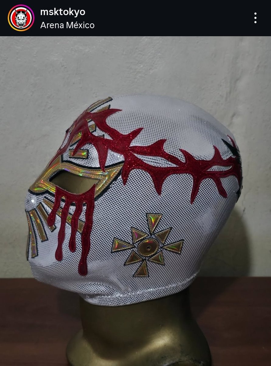 elClubLucha's tweet image. Check out this sick custom Místico/Soberano Jr fusion mask by msktokyo on IG 😮💨😮💨😮💨🔥🔥🔥