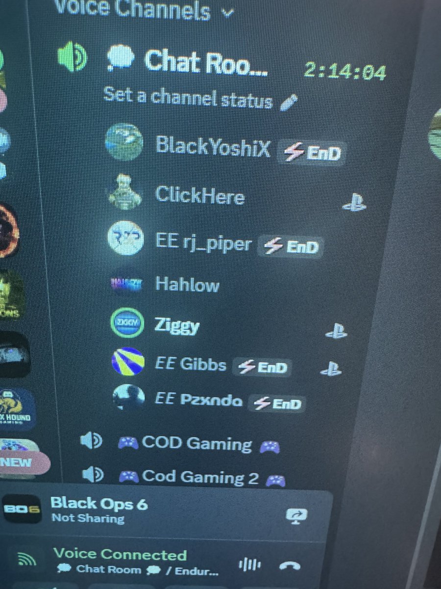 Black ops 6 running 8s with <a href="/Endurance_es/">𝘌𝘌</a> partying like it’s a mw2 2009 lobby lol 

#eeontop
