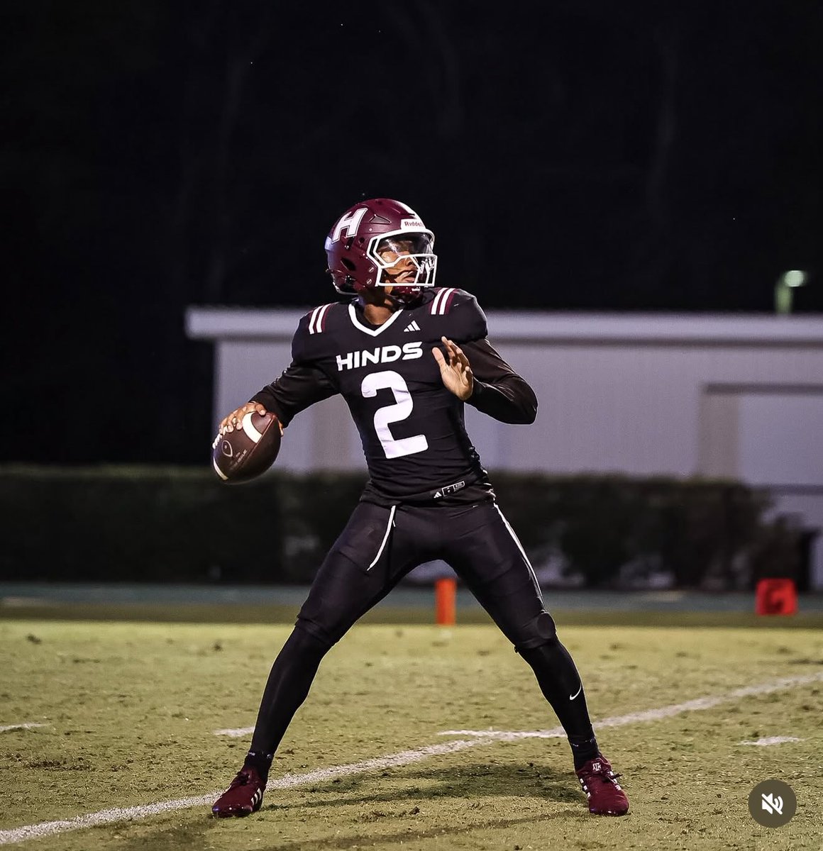 PrecisePrep25's tweet image. Lights, Camera, Action 🎬 @HindsCC_FB locked and loaded! #EFT #LetItRip #PrecisePrep