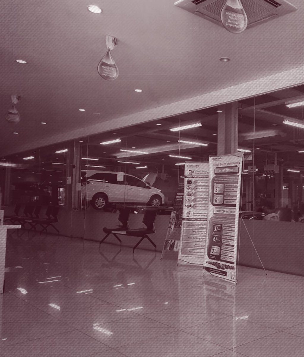 Lethalically's tweet image. ⠀ 

Selamat pagi! Sudah nongkrong nungguin service. Literally be doing anything to get out of the house. :)

⠀