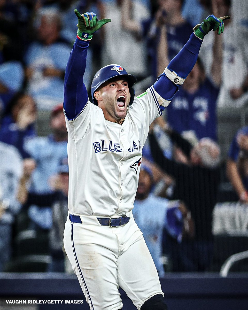 SportsCenter's tweet image. 10 PM IN TORONTO 🔥