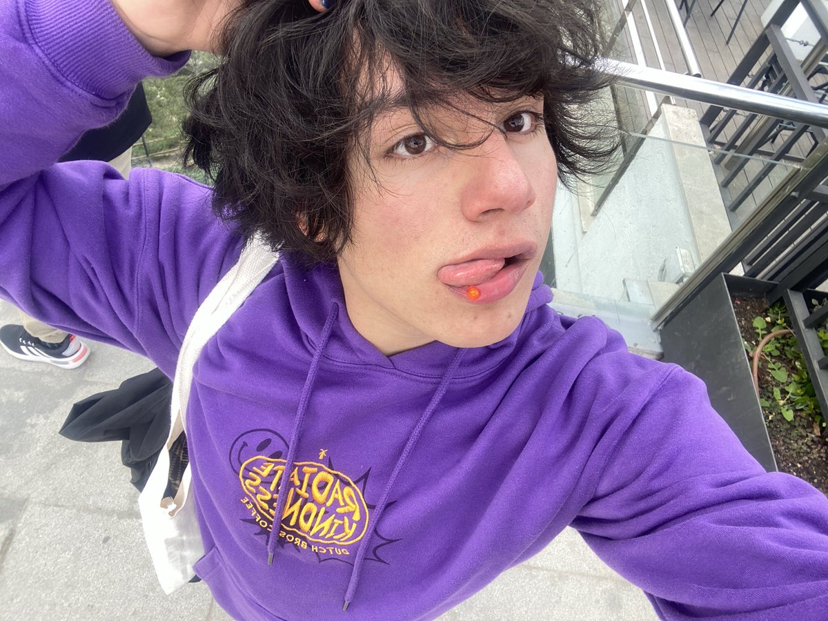 naabitto's tweet photo. kiero volver a ese viaje 💔💔💔💔 https://t.co/2DTj2Ny0S4
