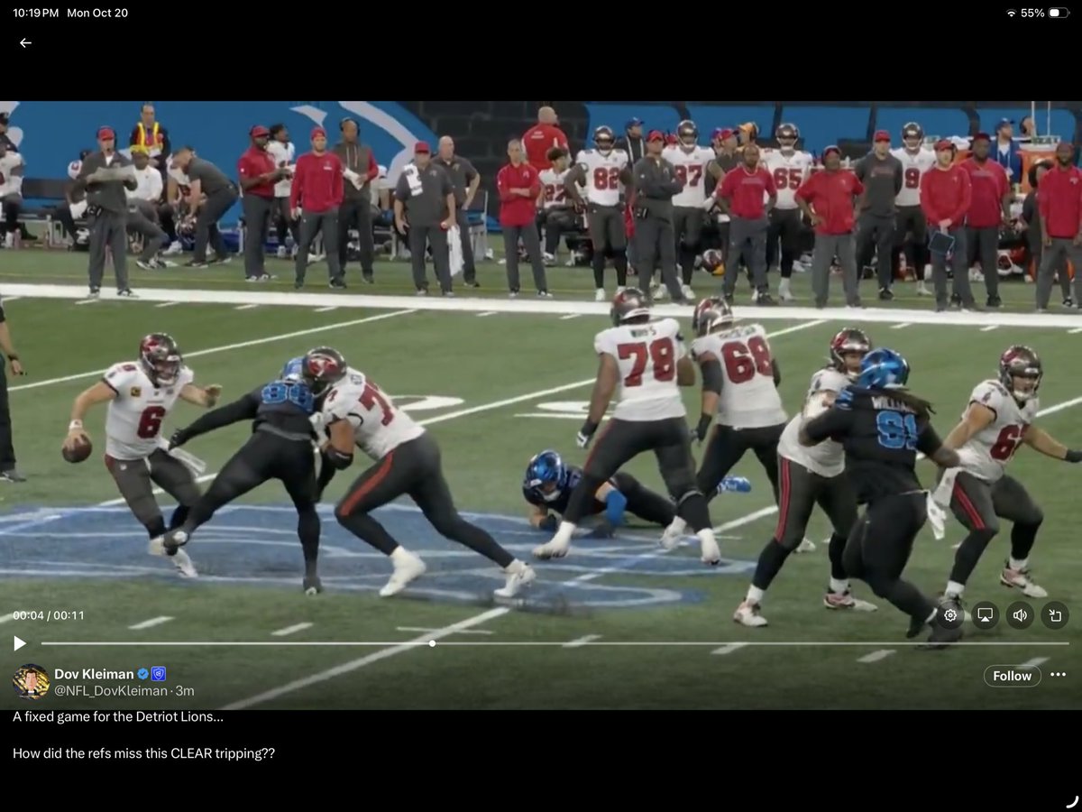 @_MLFootball Two refs standing within 5 yards of this Qb and neither see the tripping?