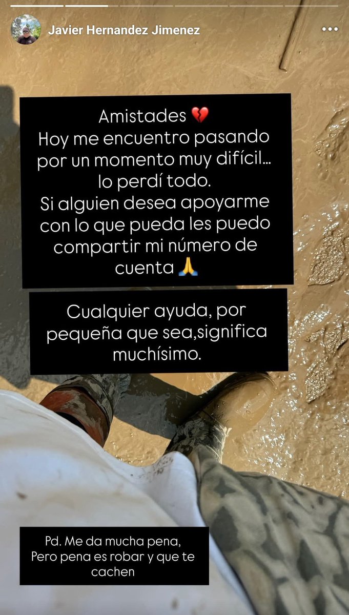 Tu_Patrona0's tweet photo. A ver si la loquita del centeo le regresa algo de todos los vestuarios gratis que le ha dado. 
Si tiene para mantener pelados como no tendría para sacar adelante a su modista. https://t.co/cRucvPCd8H
