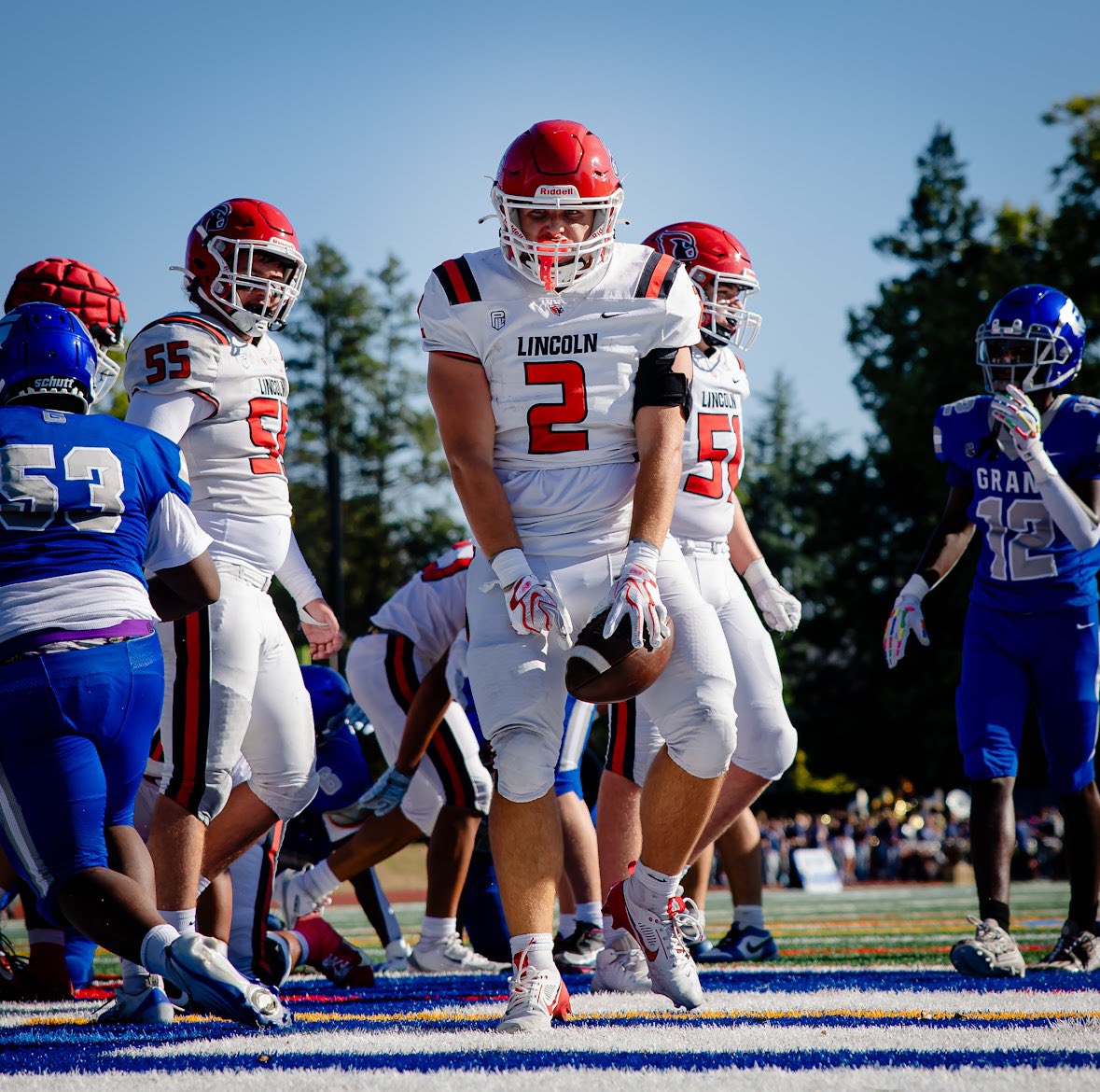 Leonardo Correani (@leonardoc2008) on Twitter photo Weeks 1-7‼️
6-1 season record
88 Tackles (#2 in 6a)
4 tfls 
1 forced fumble 
1 fumble recovery
1 sack 
261 rushing yards 
4 tds 
Film week 1-4⬇️
hudl.com/v/2SrLHN
Film week 5-7⬇️
hudl.com/v/2T1eS7 Weeks 1-7‼️
6-1 season record
88 Tackles (#2 in 6a)
4 tfls 
1 forced fumble 
1 fumble recovery
1 sack 
261 rushing yards 
4 tds 
Film week 1-4⬇️
hudl.com/v/2SrLHN
Film week 5-7⬇️
hudl.com/v/2T1eS7
