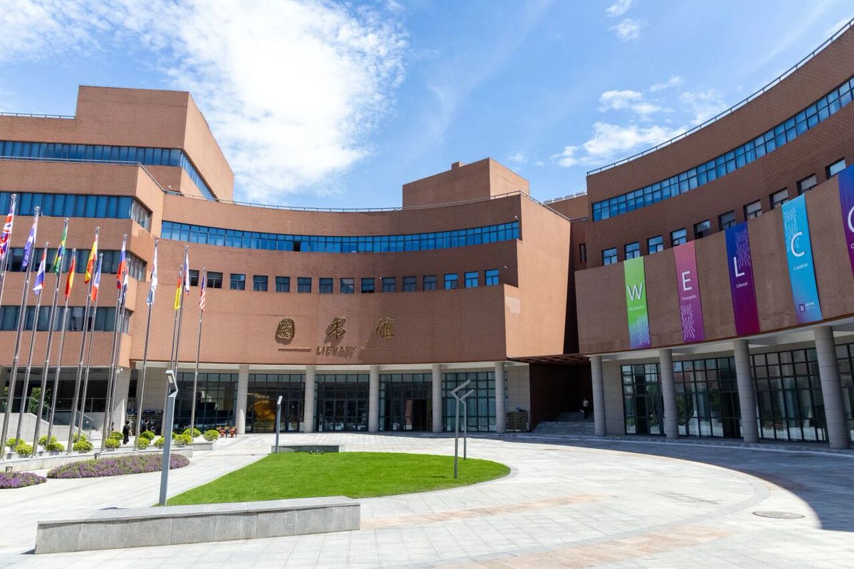 I’m excited to share some recent updates: I have successfully transitioned from a PhD candidate to a PhD graduate, and now I am stepping into the role of a lecturer.

During my PhD journey, I was passionate about exploring many novel activities, such as live streaming, offline