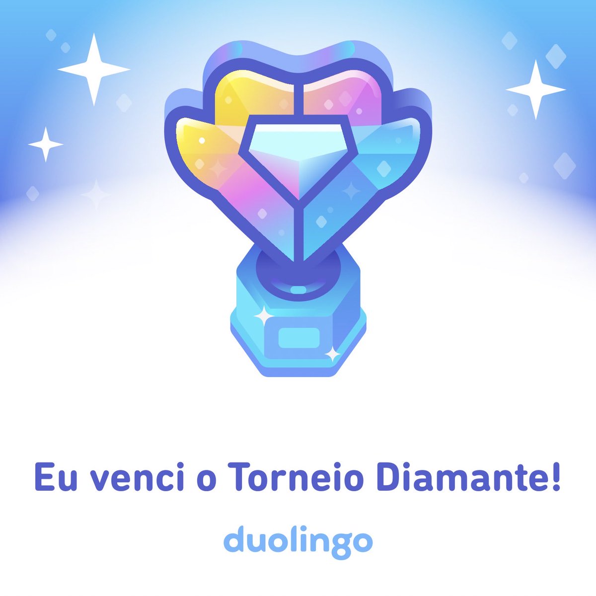 Estou no Duolingo e venci o Torneio Diamante! O Duolingo é grátis, divertido e eficaz pra aprender idiomas.