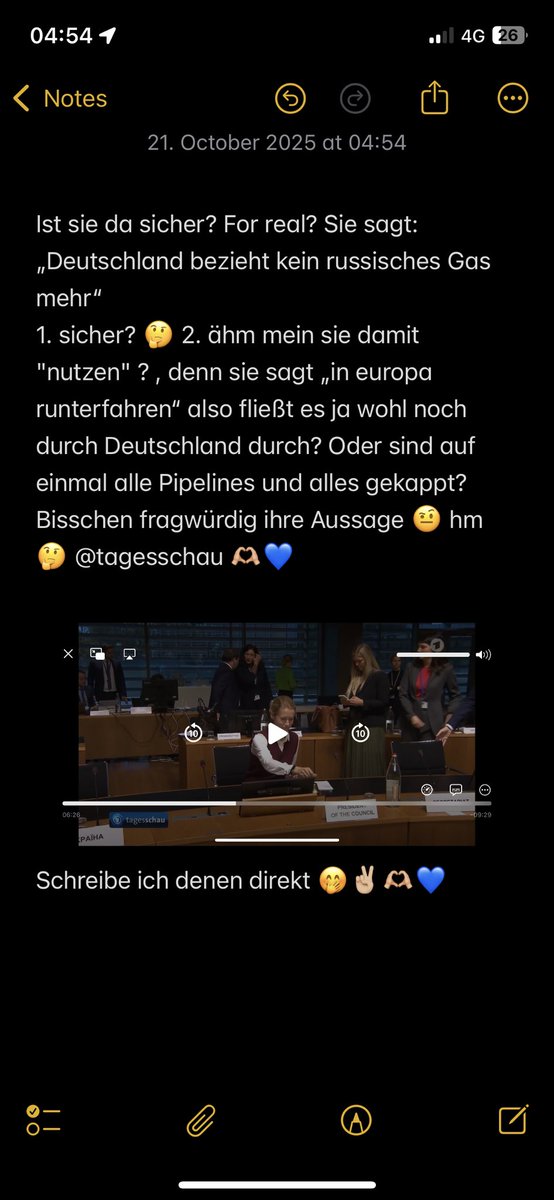 Julia Hoh tweet media
