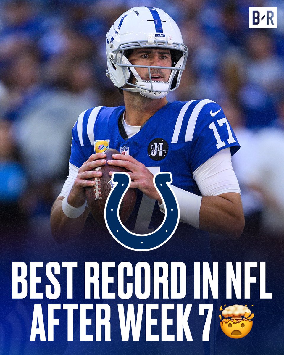 BleacherReport's tweet image. Daniel Jones and the Colts sit atop the NFL with a 6-1 record 🔥