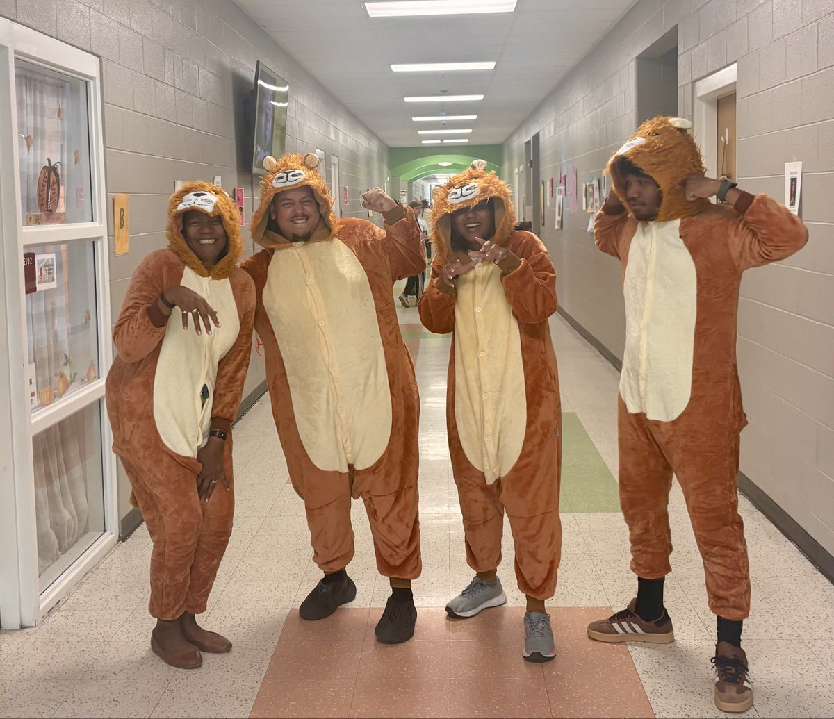 Mr. Saani Perry tweet media