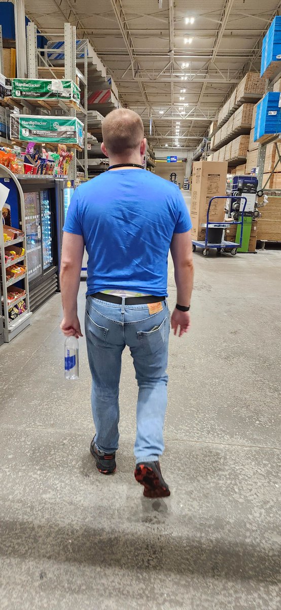 LakhotaPaddedUp's tweet photo. A trip to the hardware store with proper protection. 👀 https://t.co/2JYDy6aocM