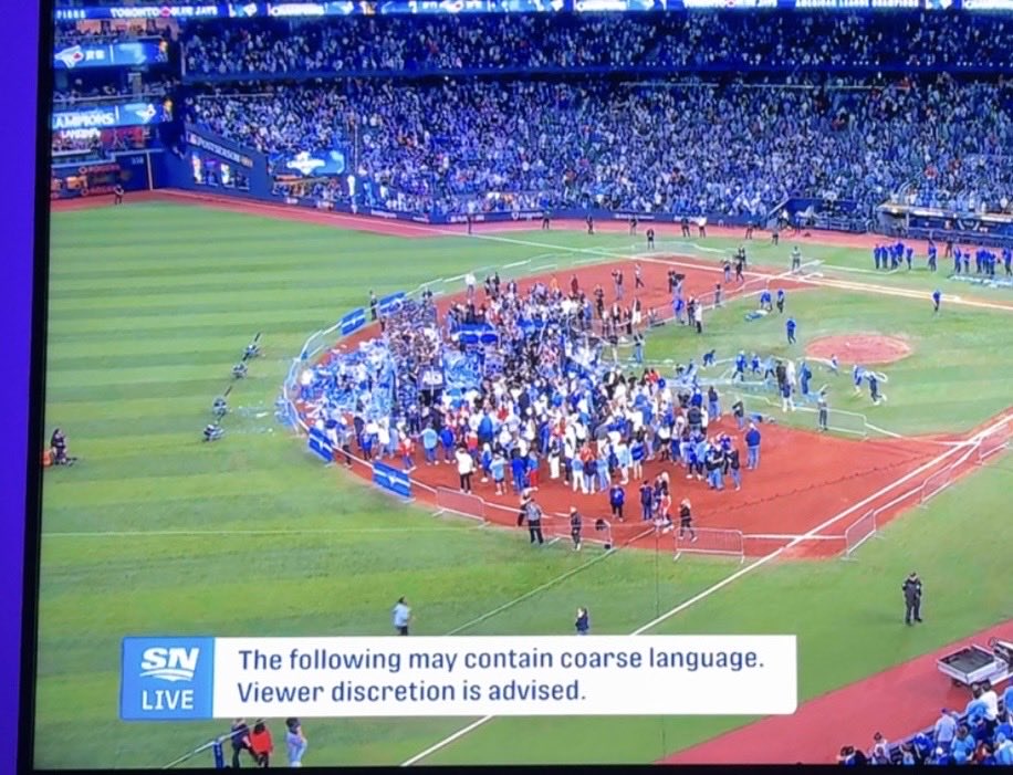 AngeLaBambaaaa's tweet image. Hahaha Sportsnet learned from the last 2 series wins. 
#viewerdiscretionadvised 🤣🤣