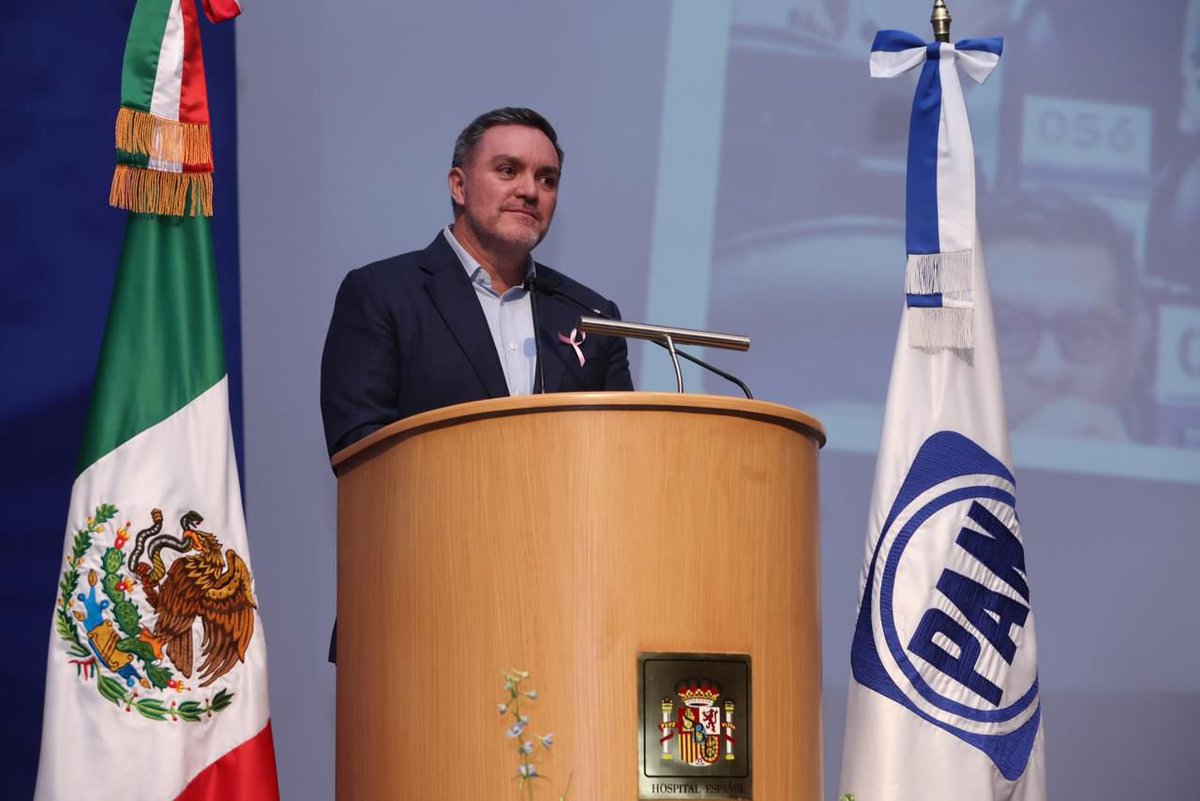 AccionNacional's tweet image. 🔵 Felicitamos a nuestra y nuestros diputados federales, @Mzavalagc, @hector_saul1 y @FDoringCasar, por presentar un informe legislativo lleno de resultados para las familias de México. 🇲🇽 

Con la confianza de la gente, seguimos construyendo un país de oportunidades para todas y…