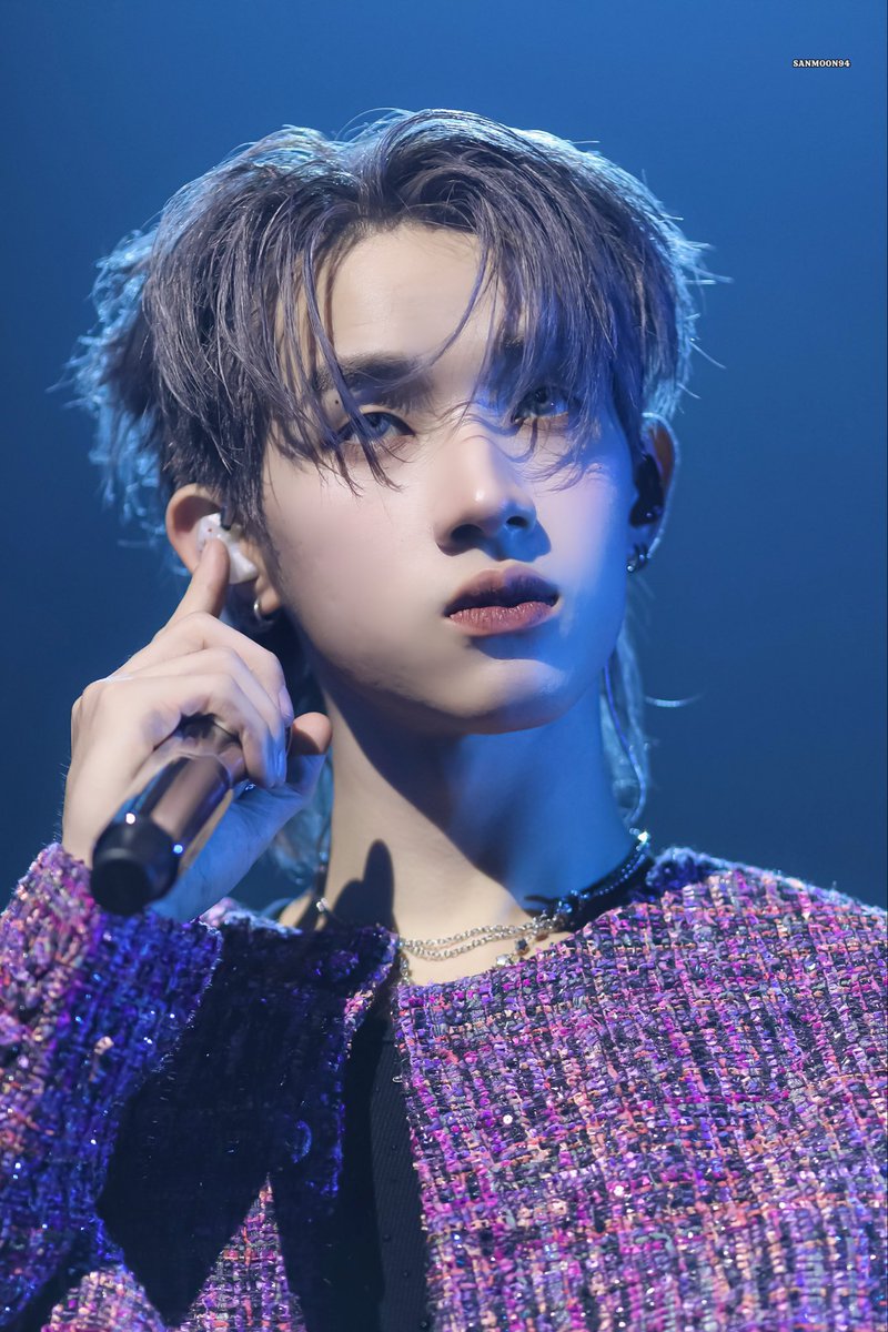 sanmoon948's tweet photo. [191025] ~ เจ็บตรงหัวใจ💘

LYKN SHINE AT DAWN

#LYKNDuskAndDawnConcertD2
#hongshihoshi https://t.co/JhOWtfq13e