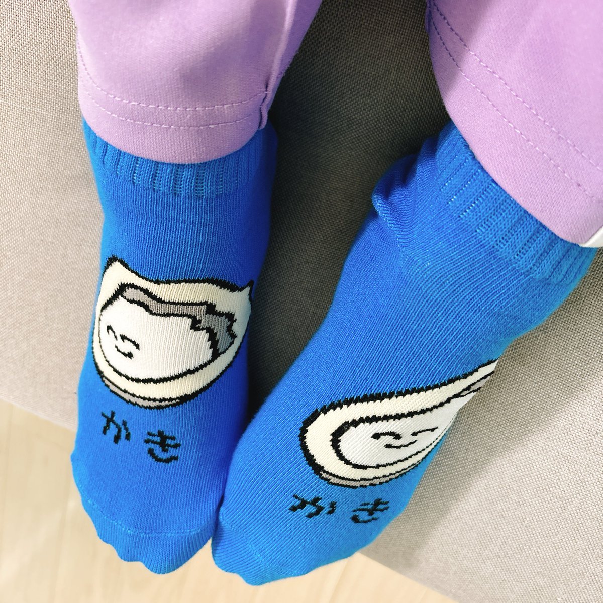 これはおるさんからもらった牡蠣の靴下🦪
かわいい🫶🏻🦪