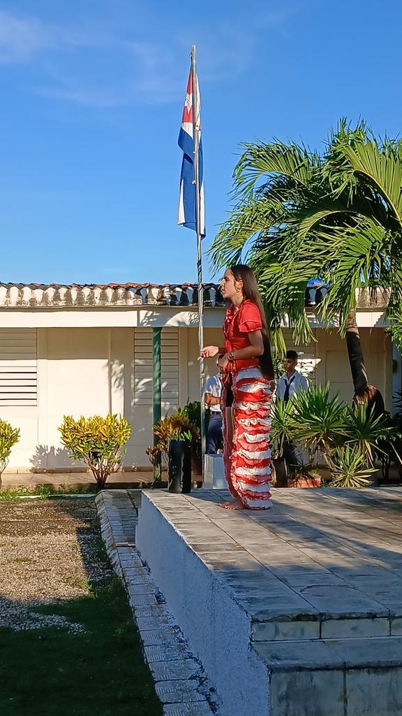 🇨🇺Día de la Cultura Cubana💫. Desde nuestros municipios nos llegan bellas imágenes de nuestros muchachos celebrando este hermoso 💚 día. Demostrando que nuestras raíces cubanas siguen vivas 💙💙#SanctiSpíritusEnMarcha #FEEMEspirituana