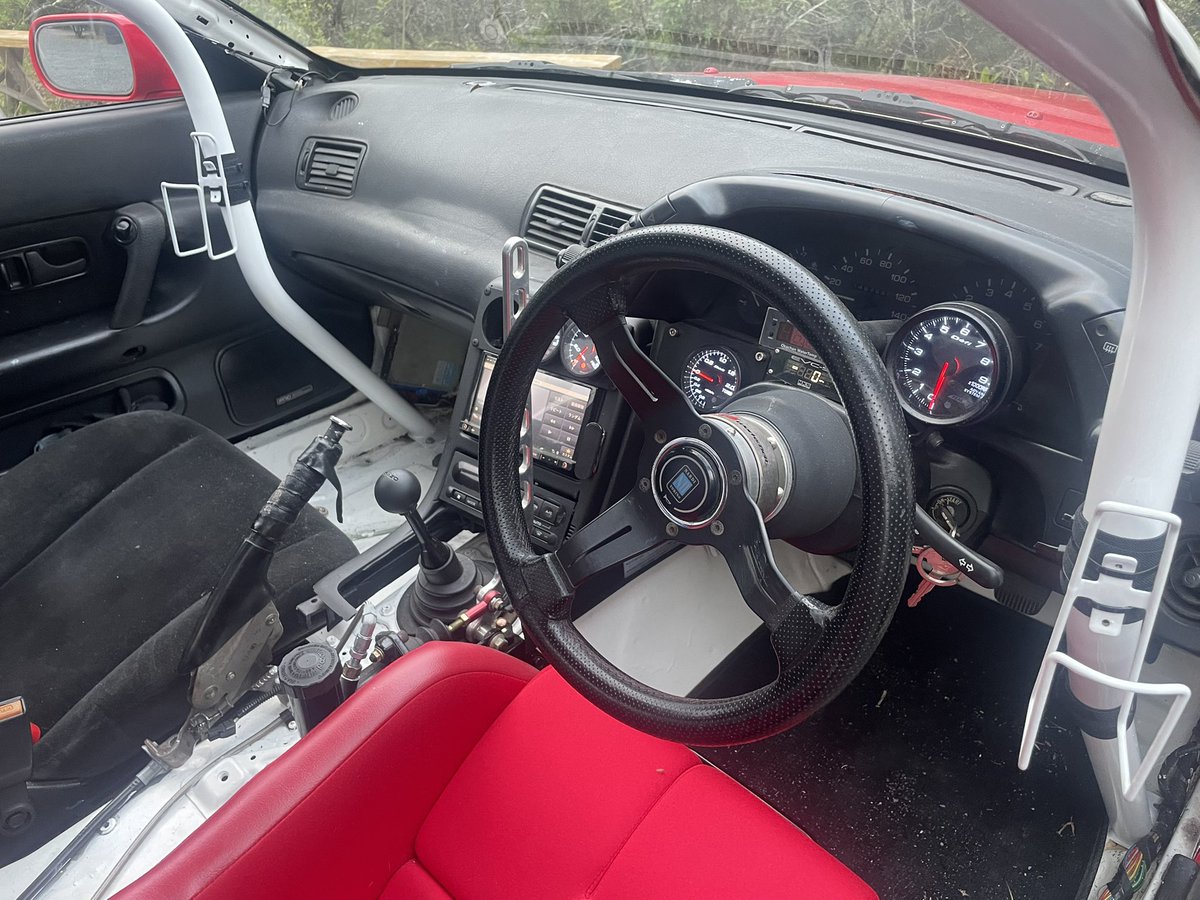 100635_'s tweet photo. hcr32  売ります
4ドア純正サンルーフrb25det載せ替え
車検は来年4月まで

190万一括のみ
埼玉県からになります

売れるまで多少乗ります https://t.co/S6RoR4SrcL