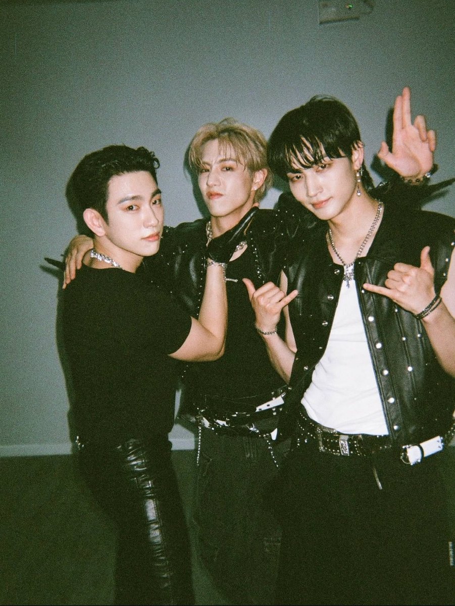 GOT7 BASE tweet media