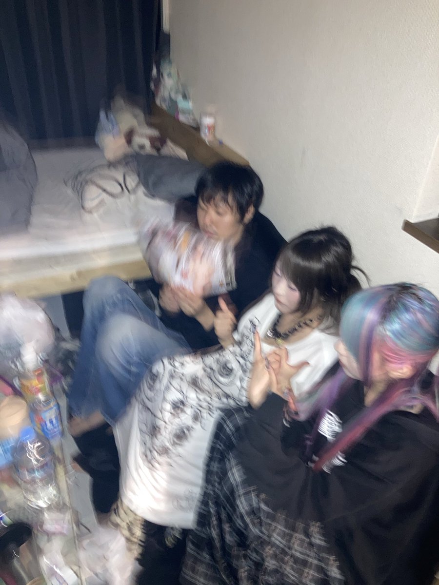 on.soundcloud.com/K58sKhdtKLKQdY…