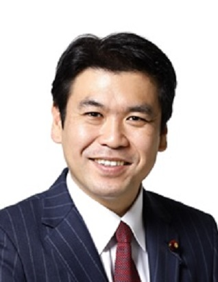 mrjeffu's tweet image. Japan's next Education Minister will likely be Matsumoto Yohei, a politician who was a supporter of the 2008 film "The Truth About Nanking" - a historical revisionist movie that depicted Class-A war criminals as martyrs and claimed that the Nanking Massacre never happened.