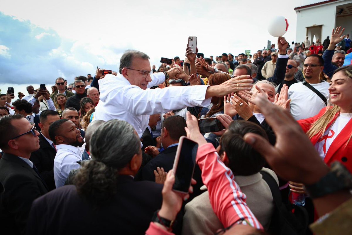 Gracias infinitas ! No los defraudaré!