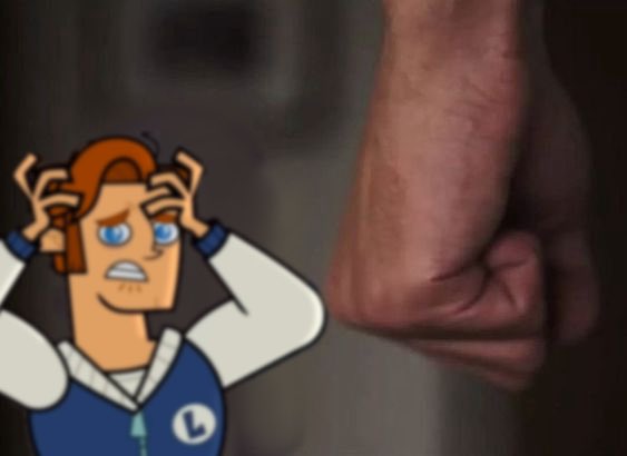 Marigoldlover0's tweet image. Wait hold on I fixed the image a little cause I realized he was floating at the bottom