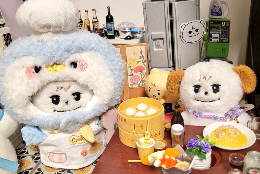 Chef Pengyumae has prepared a grand meal!
#dingtaifungchef #kyumae #penguin #규매