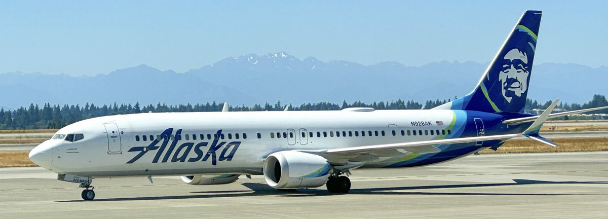 Alaska Airlines to launch new route from San Diego (SAN) to Raleigh-Durham (RDU) with 1 daily Boeing 737 from April 22, 2026:

• AS12 Depart SAN 9:40 AM Arrive RDU 6:00 PM
• AS12 Depart RDU 6:55 PM Arrive SAN 9:13 PM