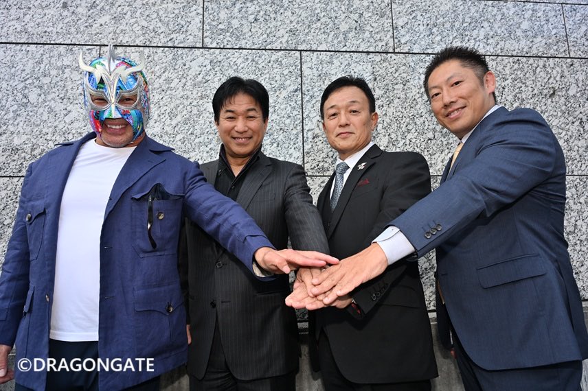 dragongate_pro's tweet image. 【特別顧問就任のお知らせ】
DRAGONGATE株式会社では、このたび10月20日付で沢井智裕氏を”海外特別顧問”投資及び財務戦略アドバイザー(Global Marketing & Investor  Advisor)として迎えましたことをお知らせ致します。
blog.spora.jp/dragongate/arc…
#DRAGONGATE #ProWrestling