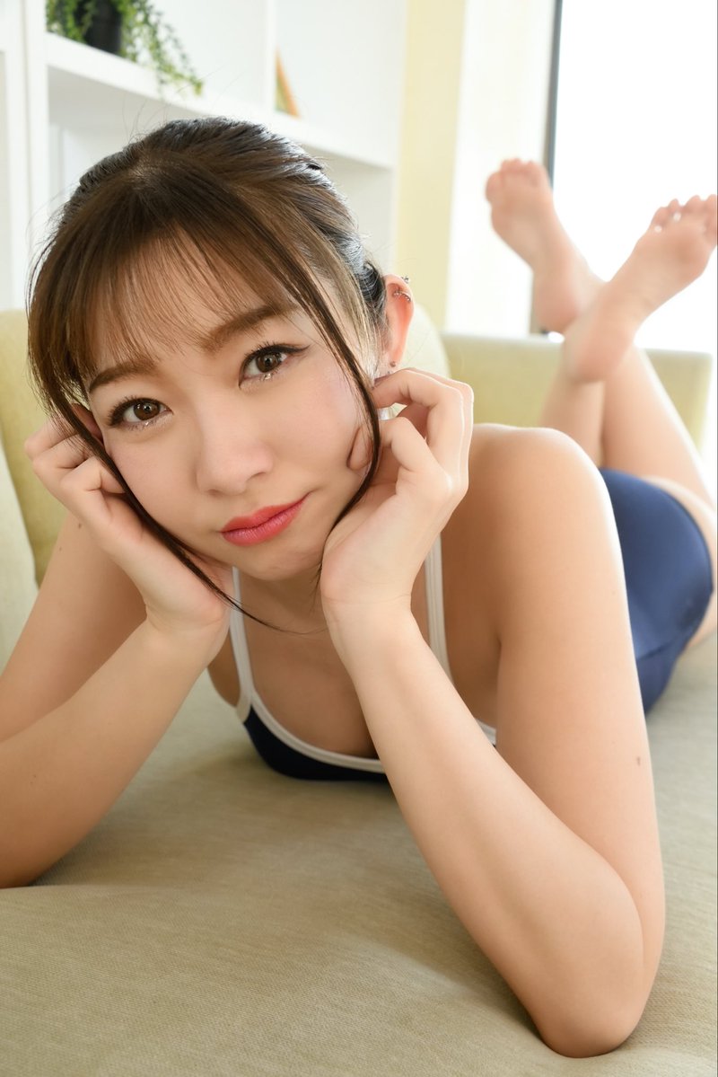 アラフォーママのグラビア写真は好きですか？

#アラフォー
#昭和
