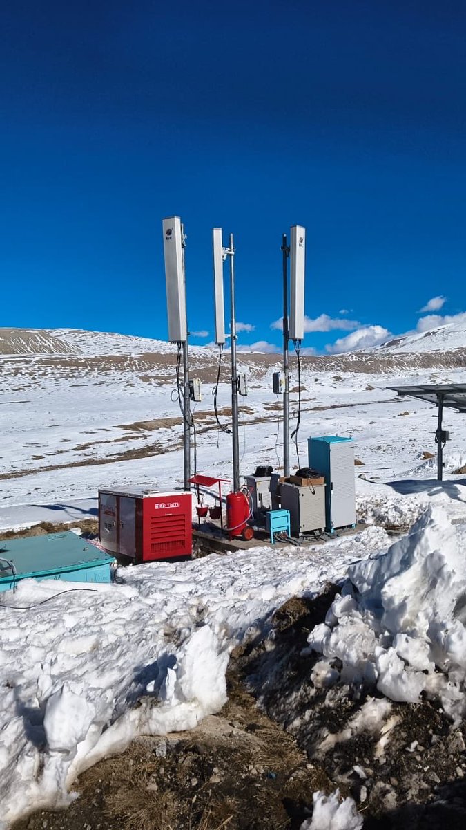 BSNLCorporate's tweet image. From the breathtaking valleys of Donkayala, Sikkim, BSNL continues its journey to new heights.
With #Swadeshi4G technology and unwavering dedication, we are making sure every peak, every village, and every citizen stays digitally empowered.
@JM_Scindia @PemmasaniOnX…