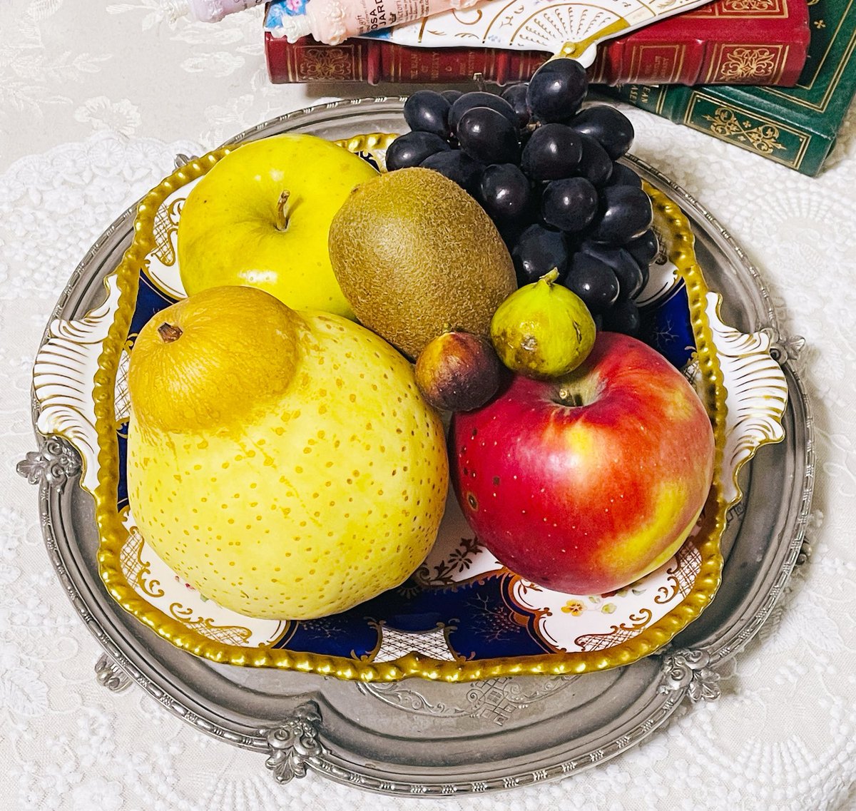 祝ジャングリア‼️七通りもの揃‼️大正伊万里上錦手Dragon❌あじさい桐7種2揃い 祝ジャングリア‼️七通りもの揃‼️大正伊万里上錦手Dragon❌