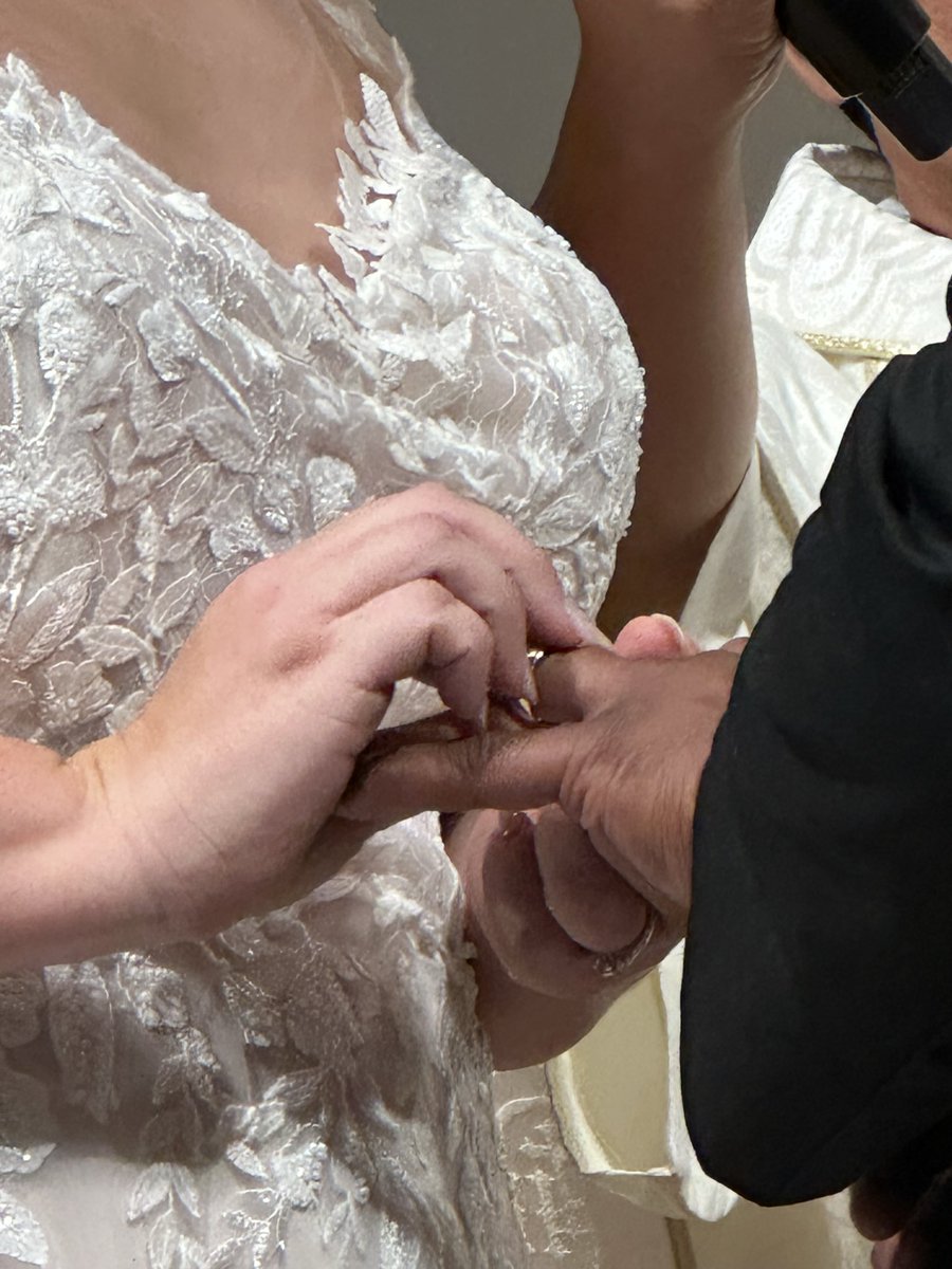 Went to a super chill and calm wedding over the weekend